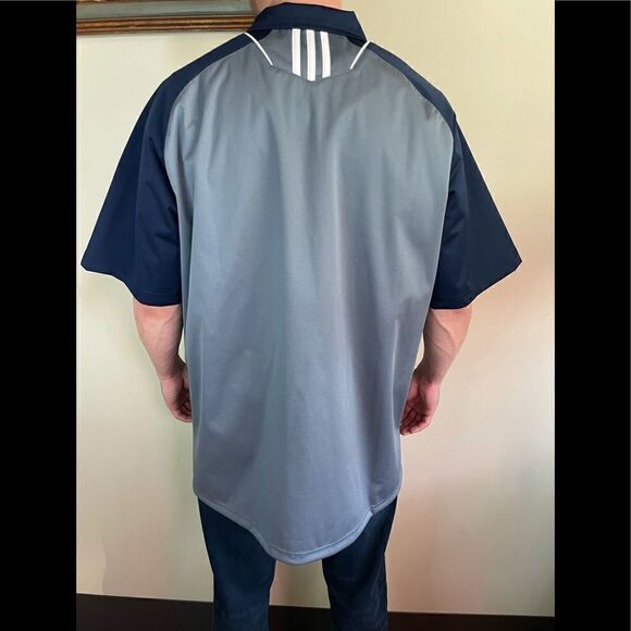 Adidas Men’s Gray & Blue Short Sleeve “Post 8 Baseball” Athletic Top (Size: XL) - Picture 4 of 11
